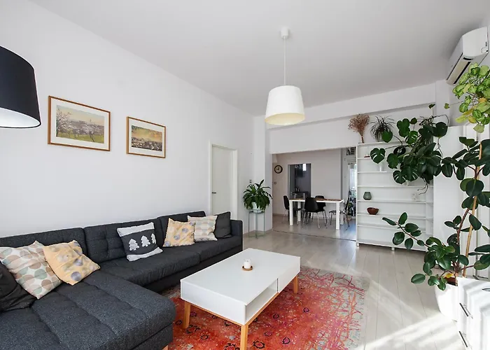 Coburg Palace Apartament *